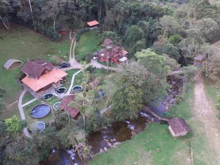 Chale Rustico Truta Da Floresta 3 Visconde De Mauá Buitenkant foto